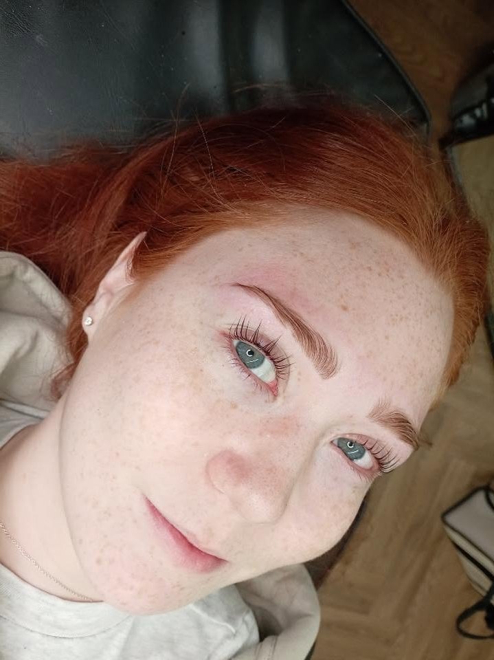 Tinted brows and lifted lashes